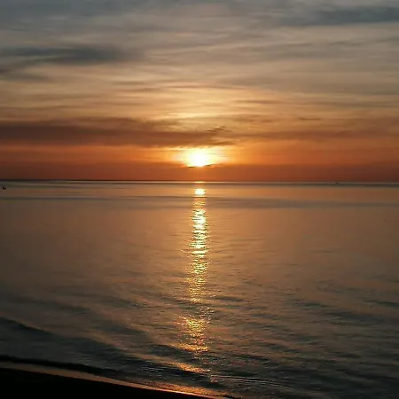 Costa Del Sol By Gms Apartment *